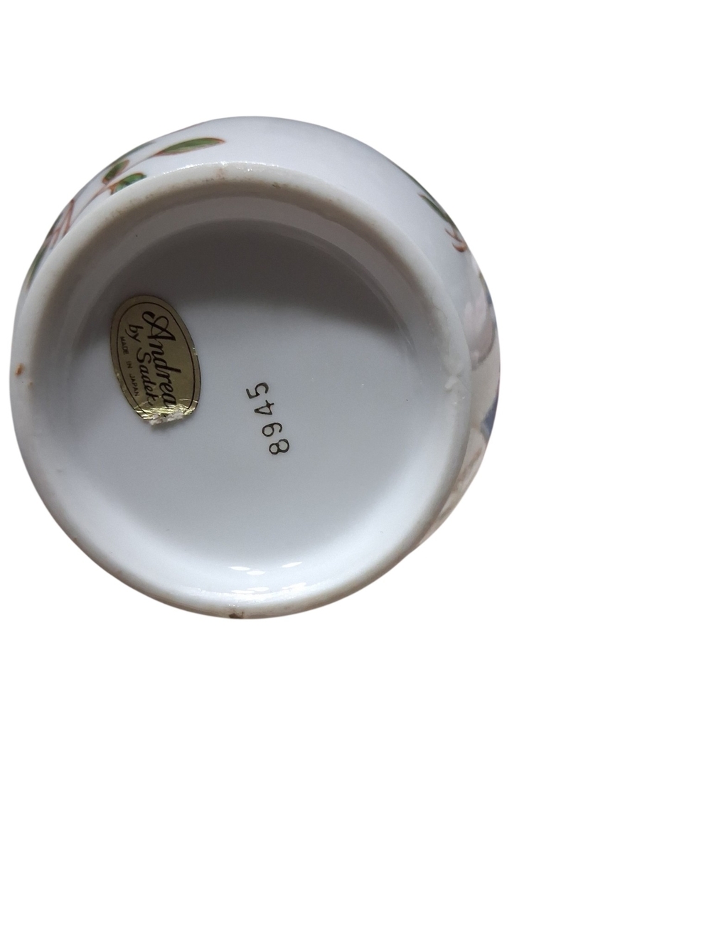Andrea By Sadek White Porcelain Ginger Jar with Gold and Green Floral Accents - Picture 6 of 8